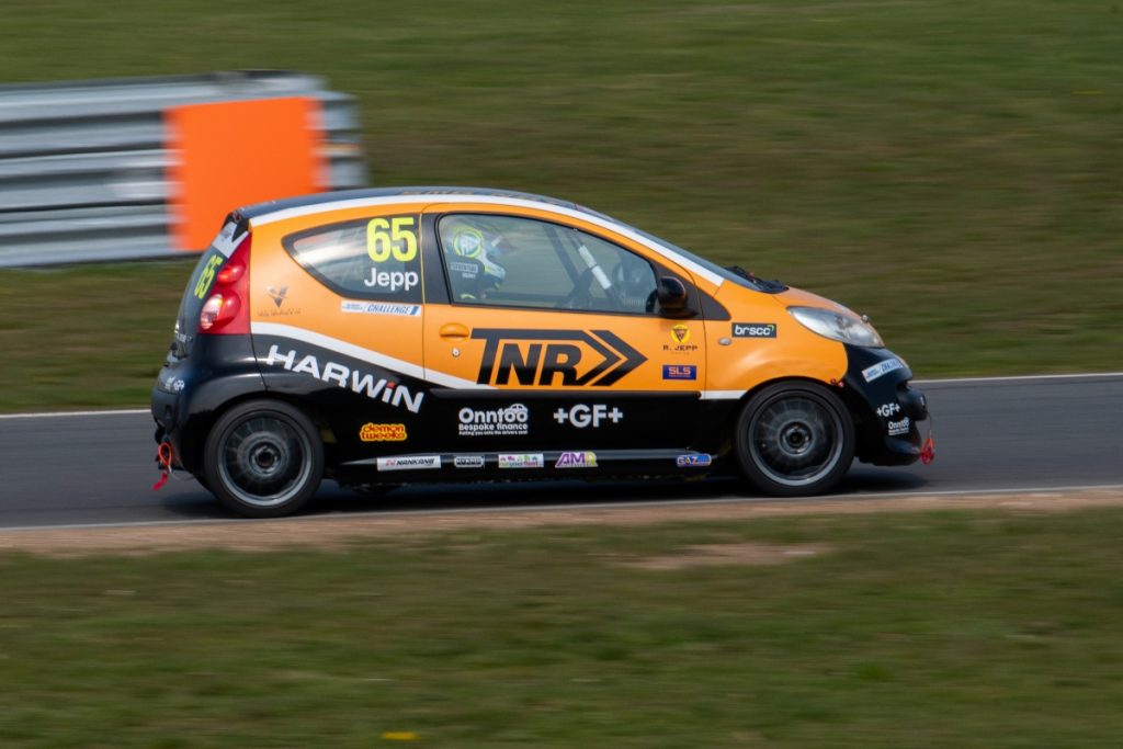#65 Team Northbroom Racing .1 - Photo Sam Martin
