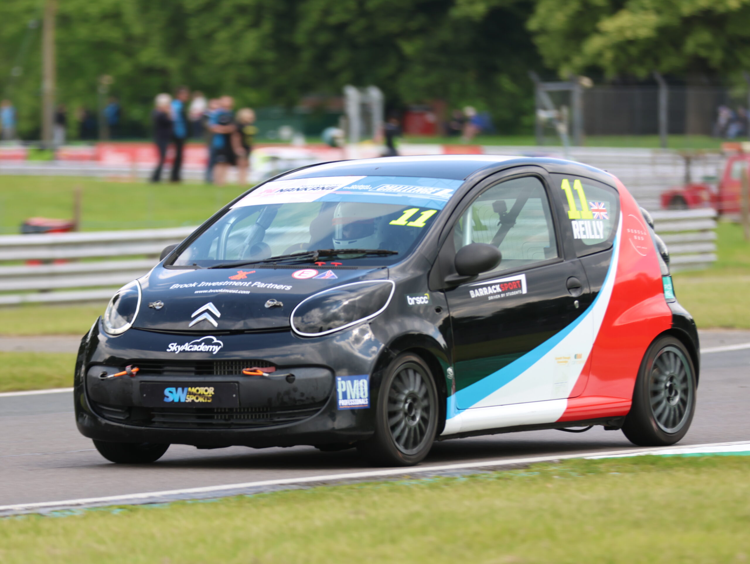 20240525110456_6K8A8471-scaled-1 TNR\'s Jepp takes Challenge class and Overall pole at Oulton Park