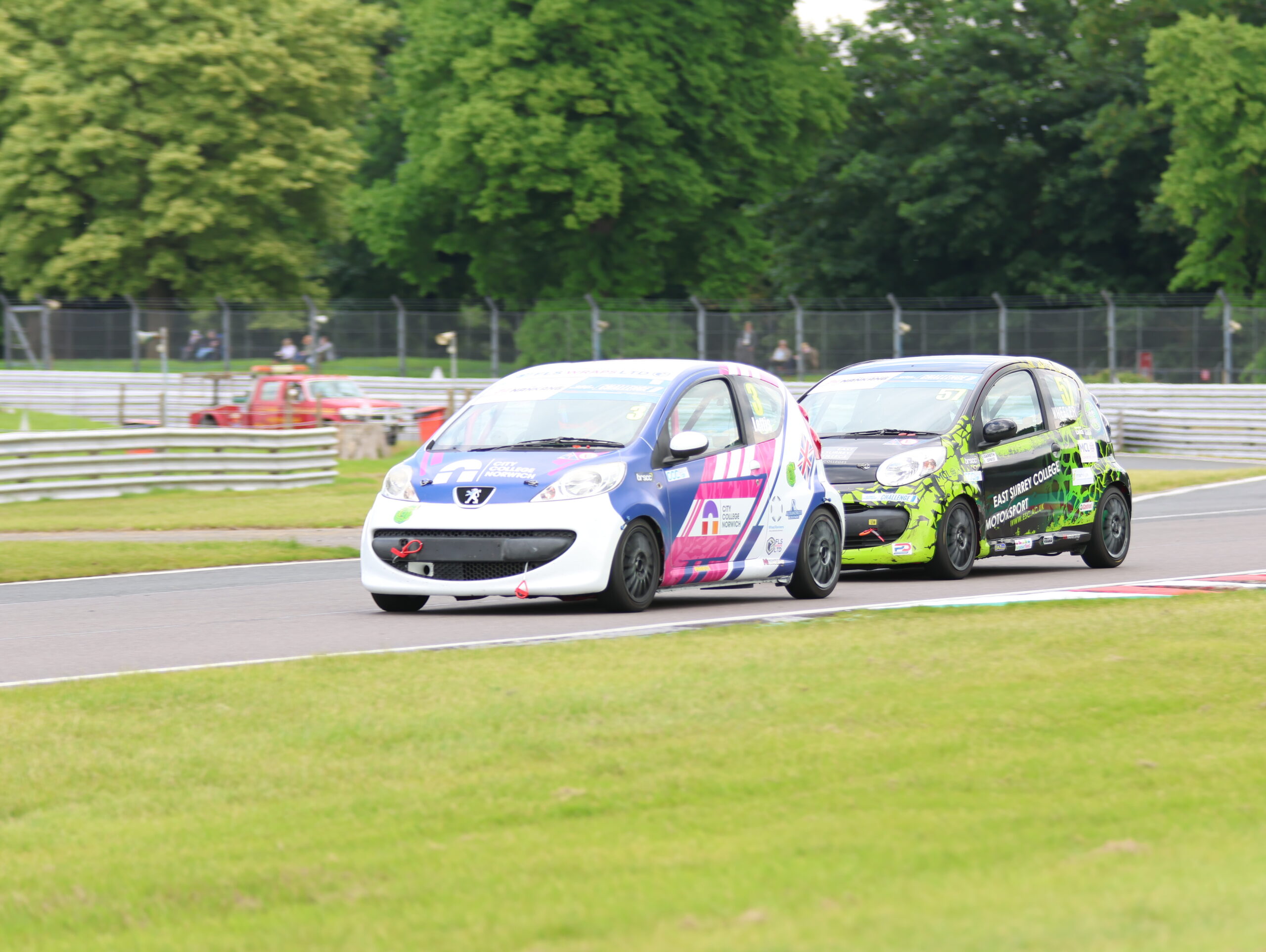 20240525110647_6K8A8528-scaled-1 TNR\'s Jepp takes Challenge class and Overall pole at Oulton Park