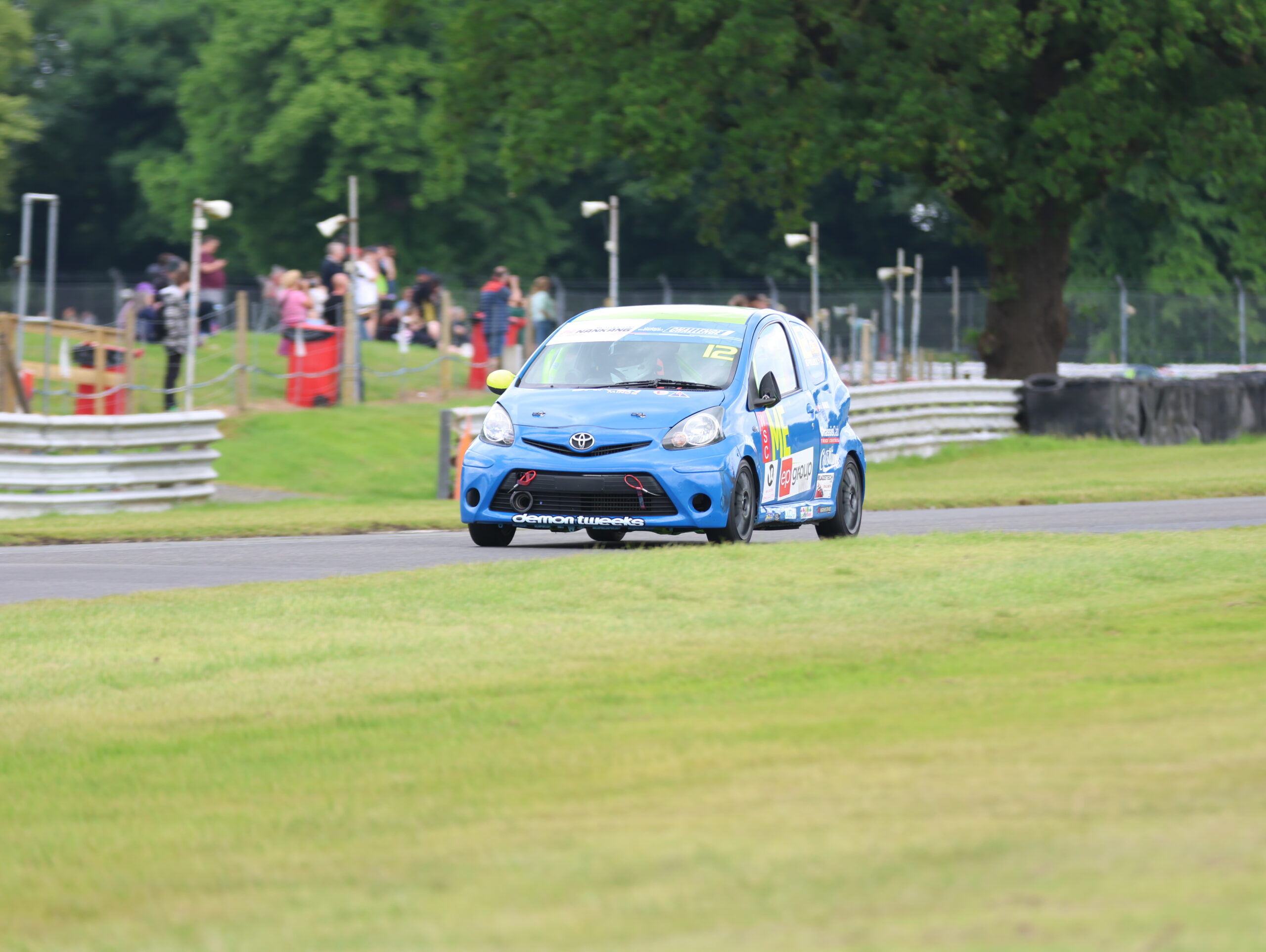 20240525110907_6K8A8567-scaled-1 TNR\'s Jepp takes Challenge class and Overall pole at Oulton Park