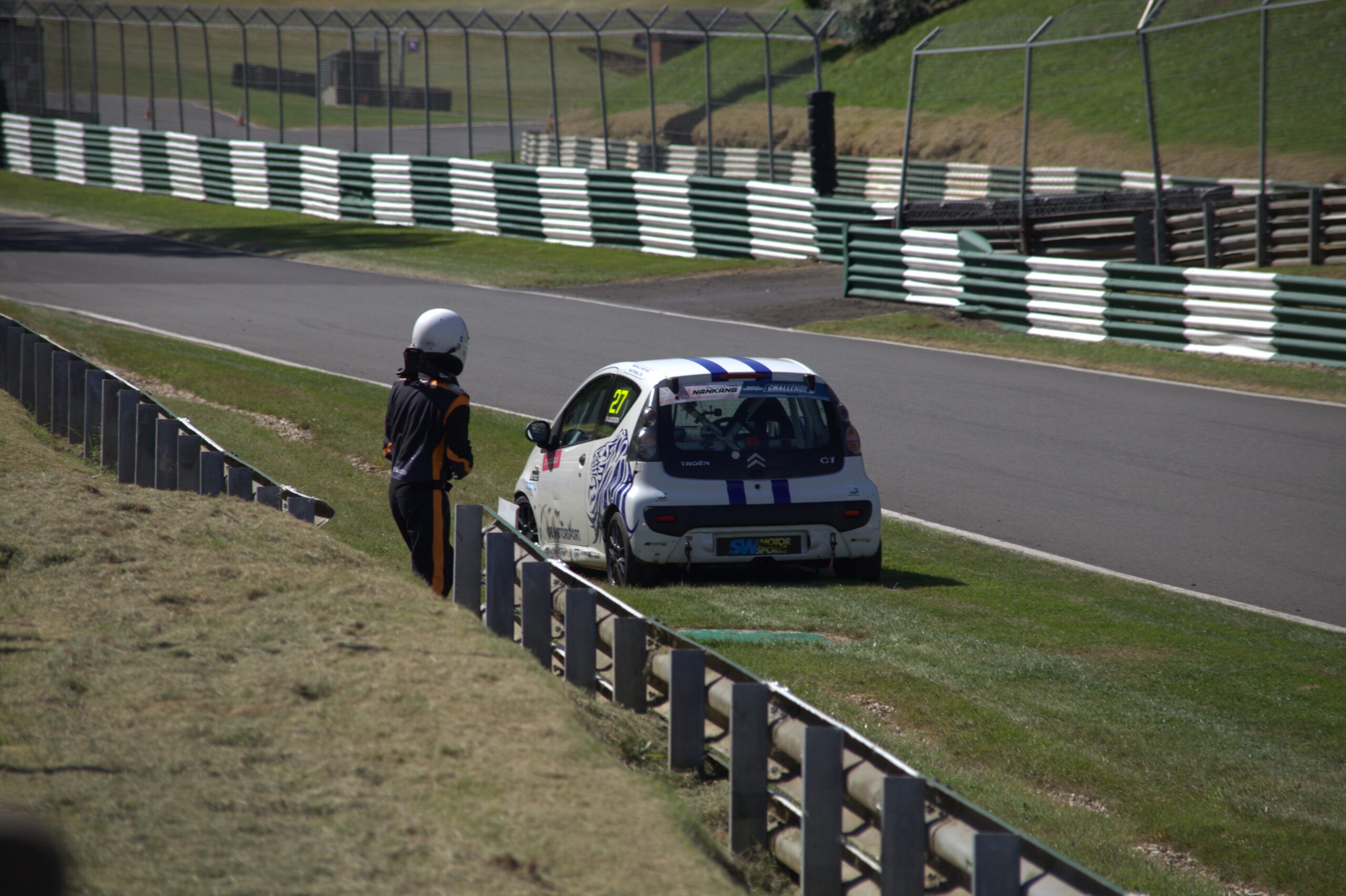 IMG_5349-scaled-1 TNR1 / Jepp extend Challenge lead after ESC’s Wheeler takes season’s first win in class at Cadwell Park