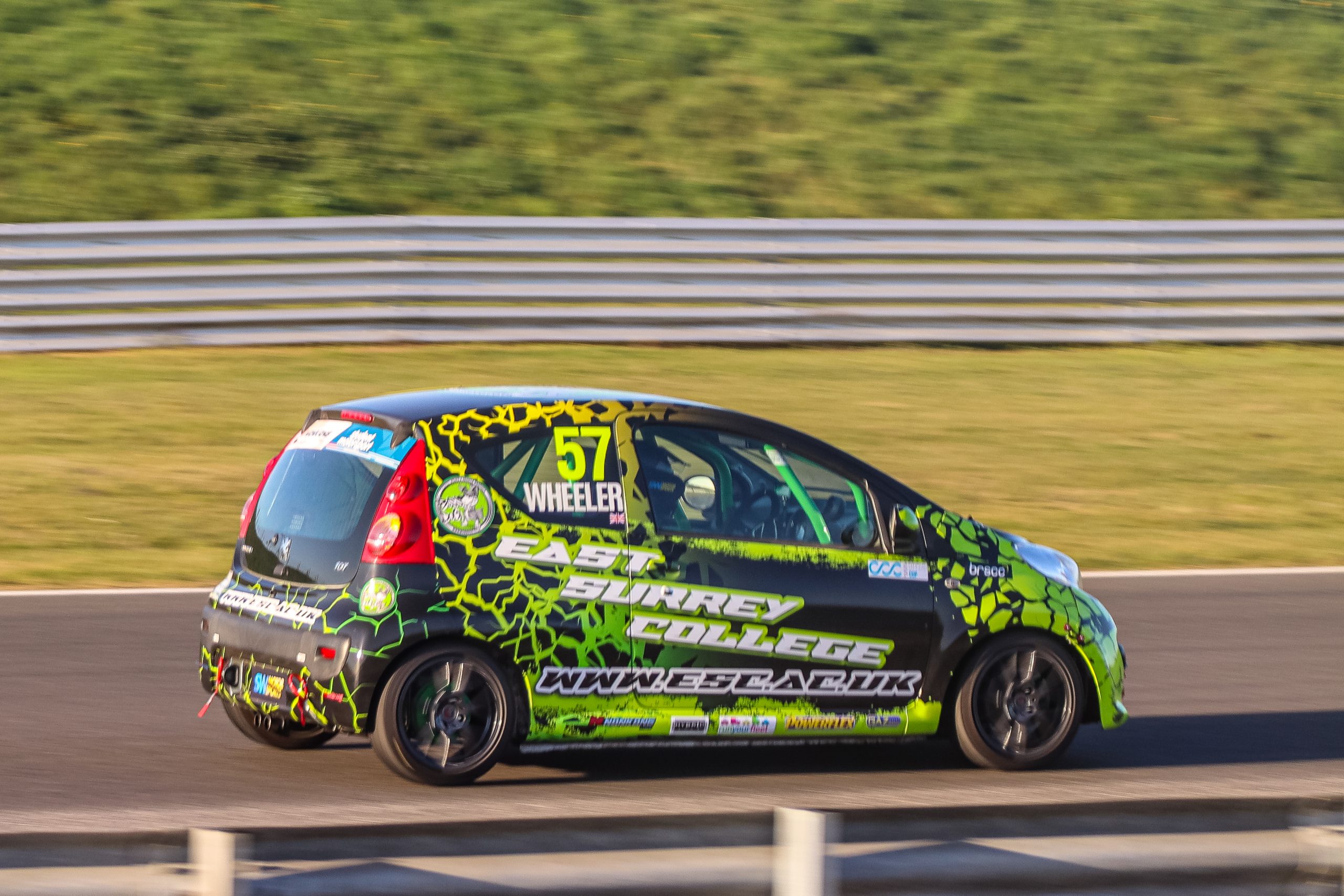 Snetterton-April-25-1606-scaled City College Norwich and QE Motorsport Rejoin Student Motorsport Competition as Brooklands Technical College Makes SMo Debut at Oulton Park