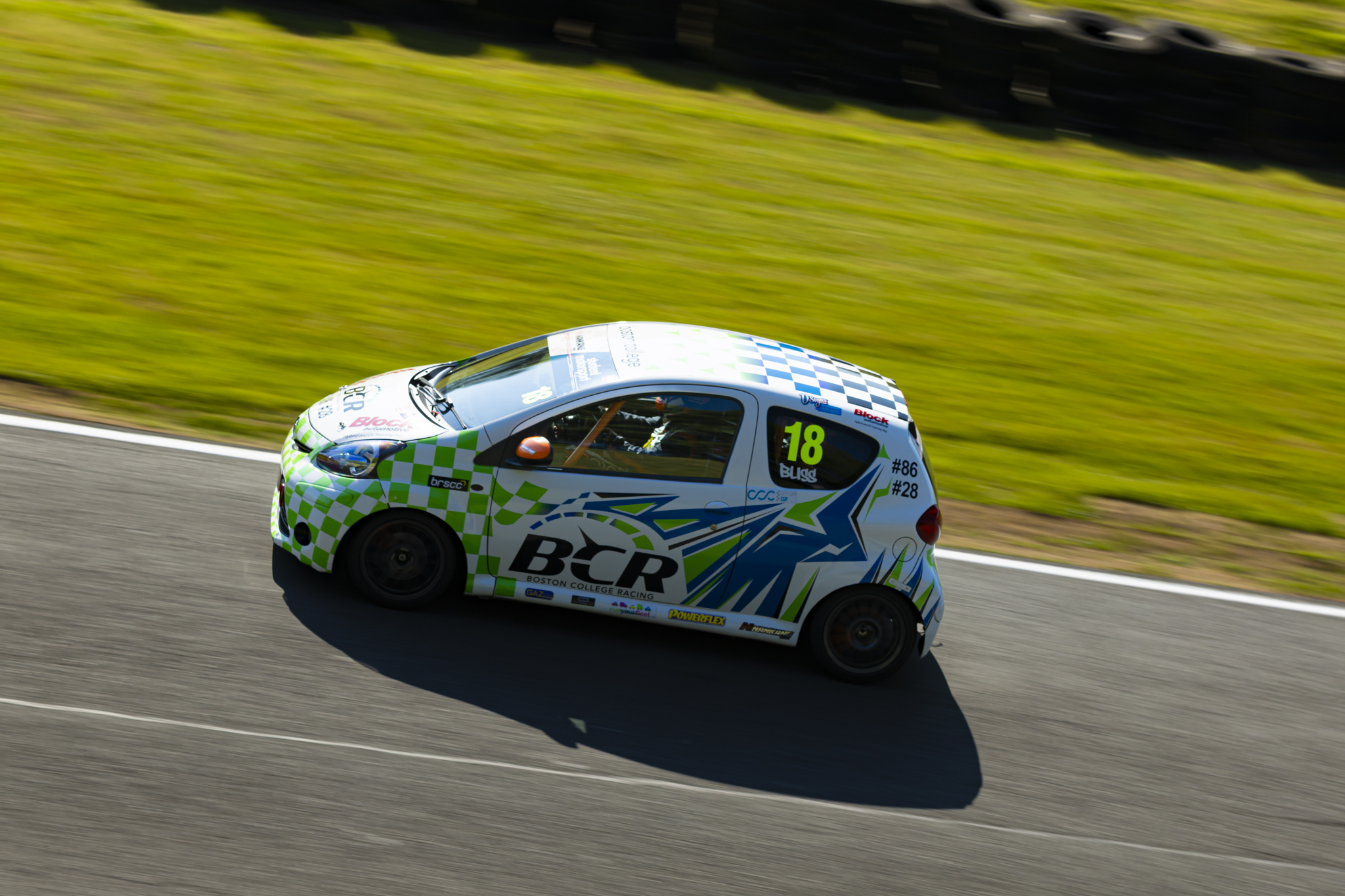1N0A3917 Boston College Racing wins Round 4 in a Curtailed Oulton Park Weekend