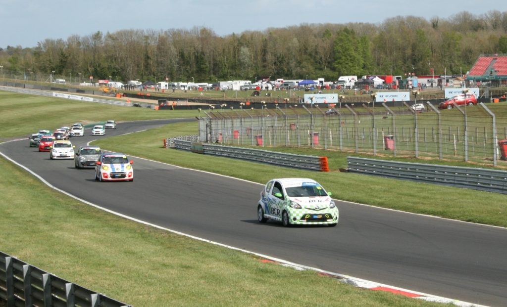 BCR-Dyer-1-Ffion-Noot-Williams-1024x621 TNR / Jepp and BCR / Dyer Win As record SMo Competition Grid kicks off 2026 at Brands Hatch