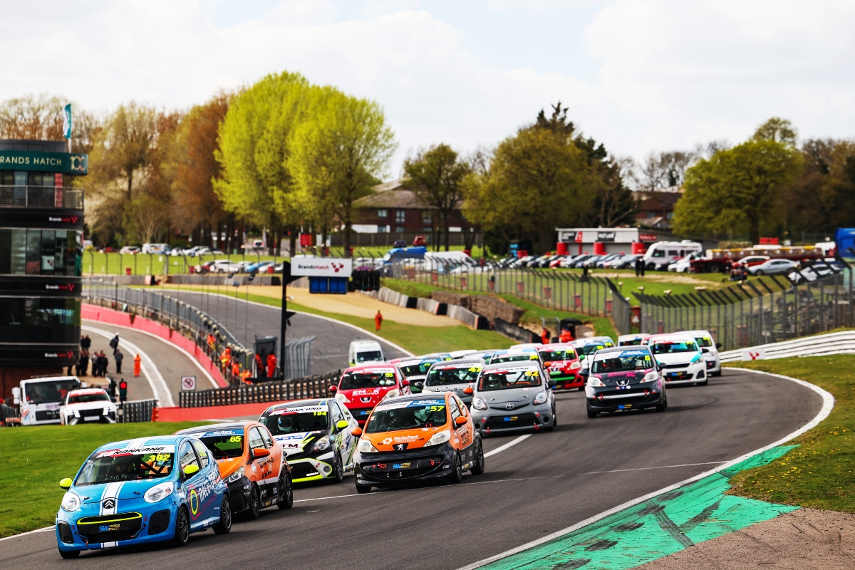 BRSCC Nankang Tyre CityCar Cup Championship / Student Motorsport Competition - Race Start - Brands Hatch - Photo: James Roberts Photography